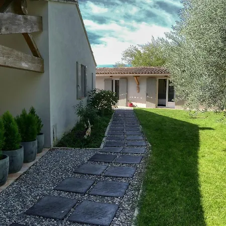 Jade En Provence Guest house Vaison-la-Romaine